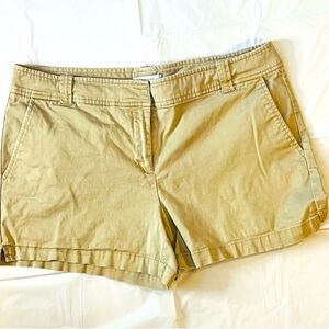 $5 New York & CO Khaki Shorts Size 10